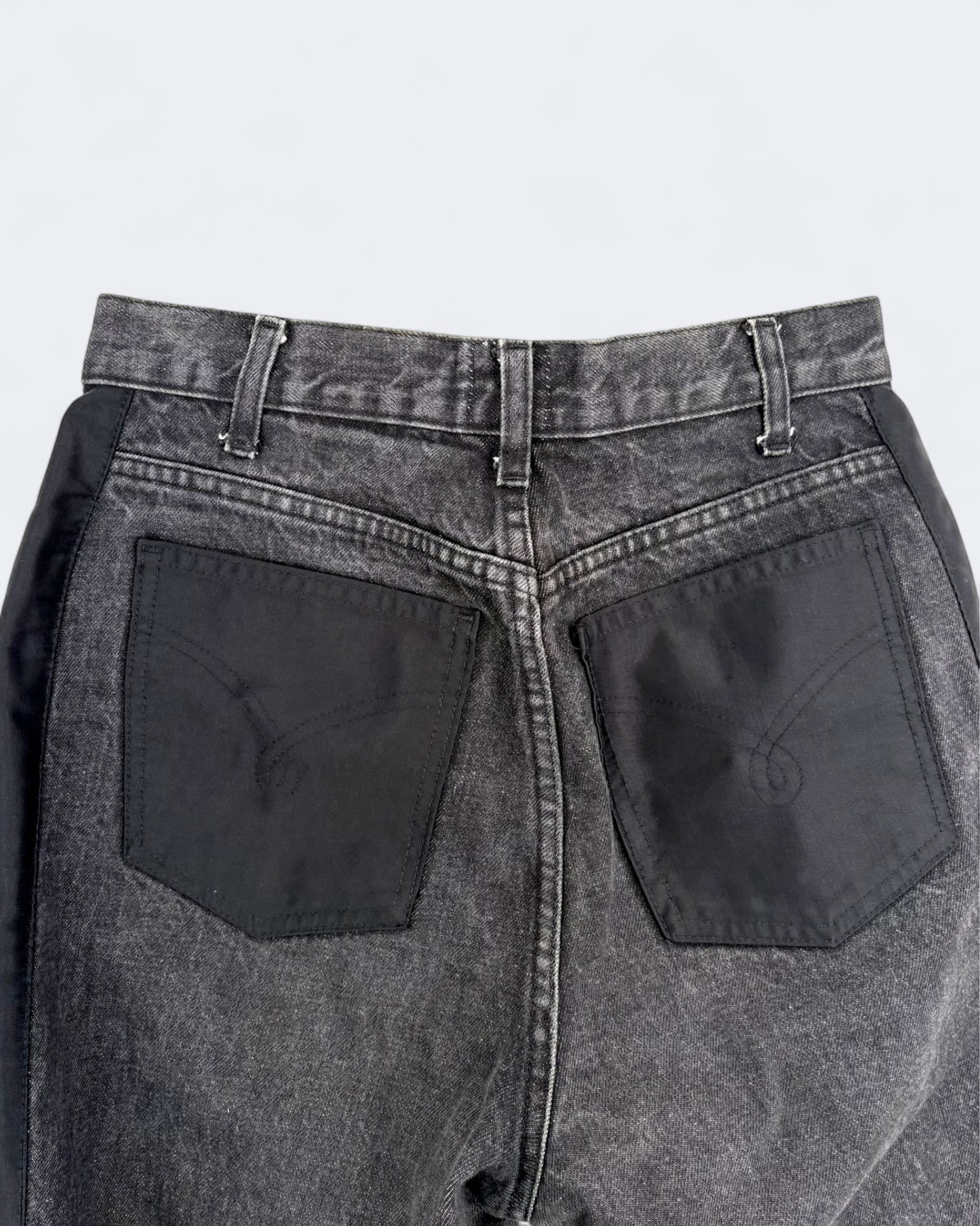 Jean noir mum Moschino